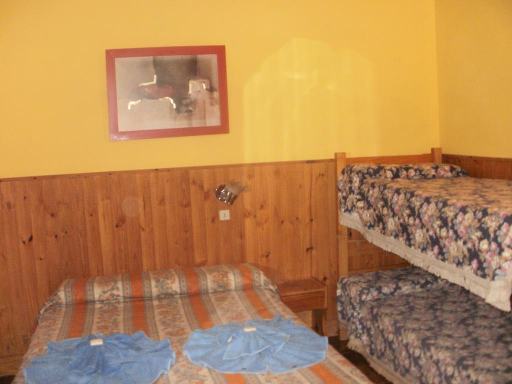 Hotel Santa Rosa Вале Ермосо Стая снимка